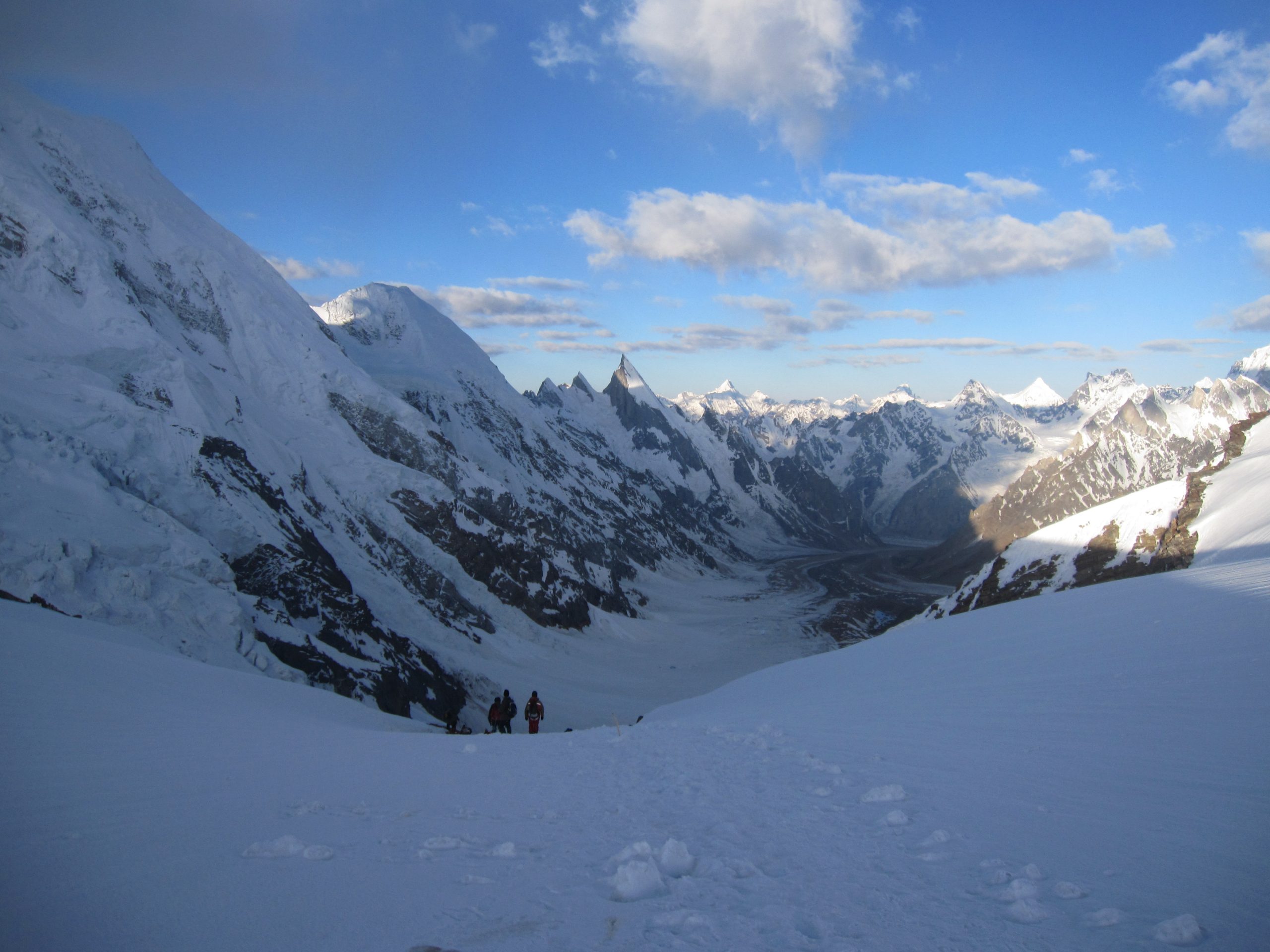 Descending into Hushe valley