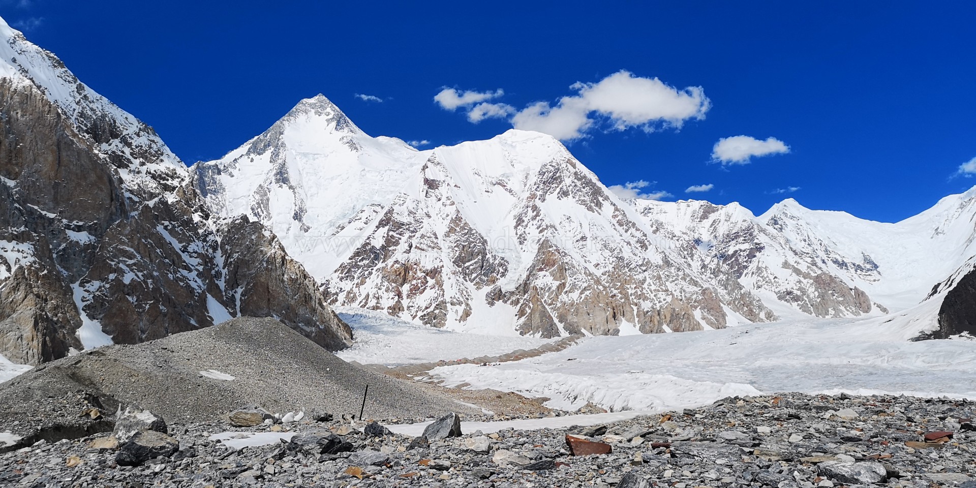 gasherbrum I expedition pakistan